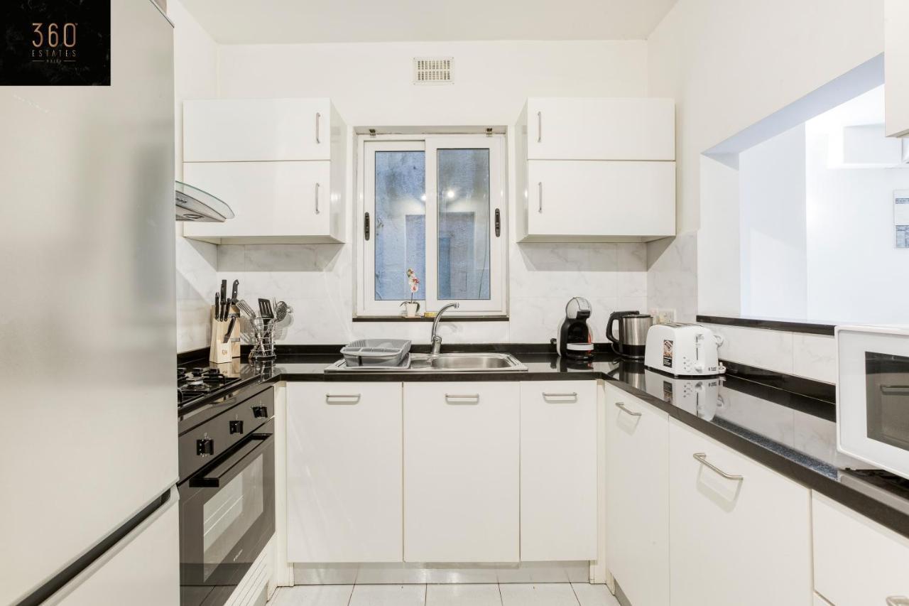 Centre Apt In St Julians/Pv With Spacious Living By 360 Estates Saint Julian's Luaran gambar